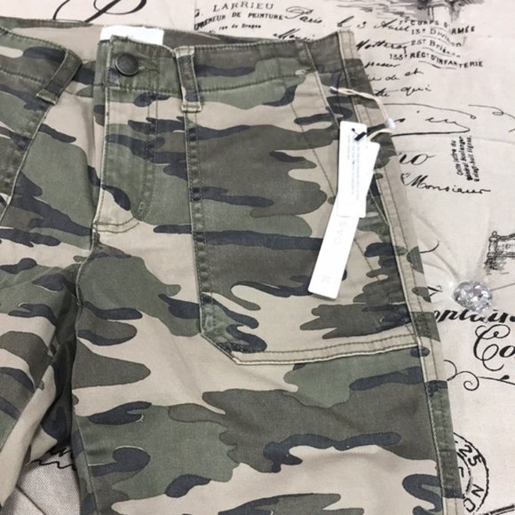 Caslon Crop Utility Pants - Picture 6 of 8